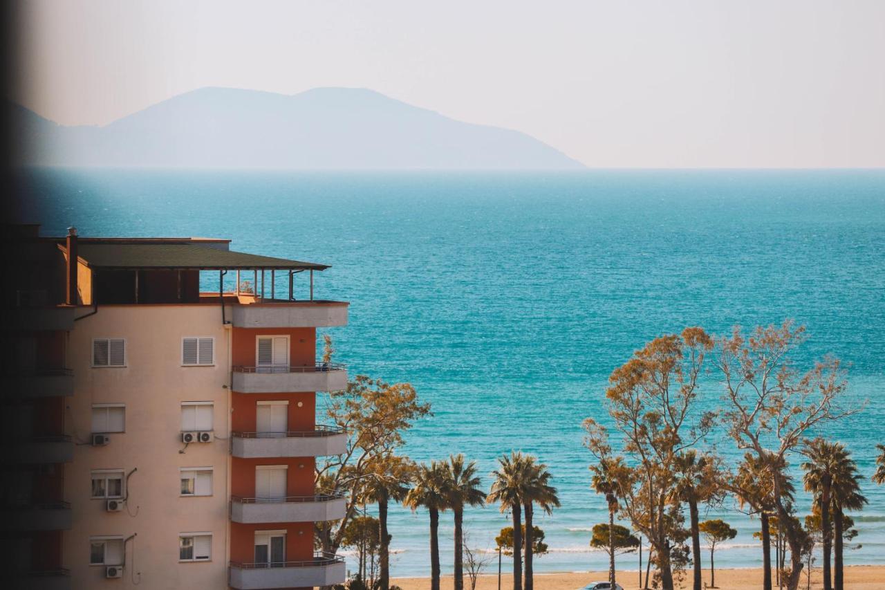 Large Apartment Near The Seaside Boulevard Lungomare Vlorë Esterno foto